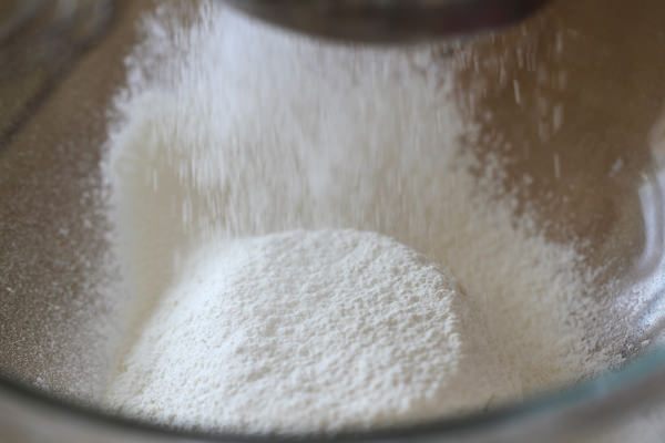 Sift flour and baking powder.