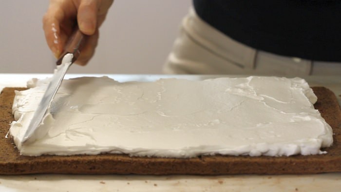 swiss-roll-jelly-roll-sponge-cake3