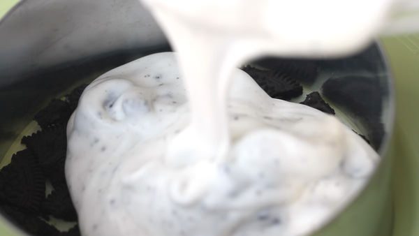 Oreo Ice Cream Cake Recipe