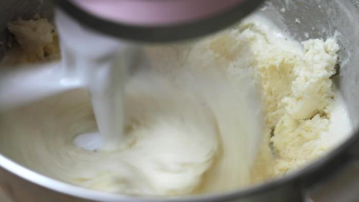 homemade-vanilla-ice-cream5