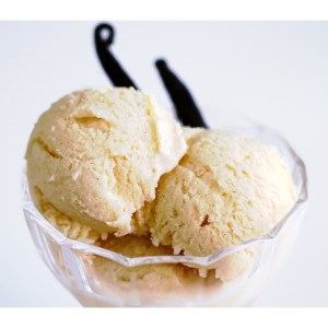 3-Ingredient Low-fat Vanilla Ice Cream without Ice Cream Machine