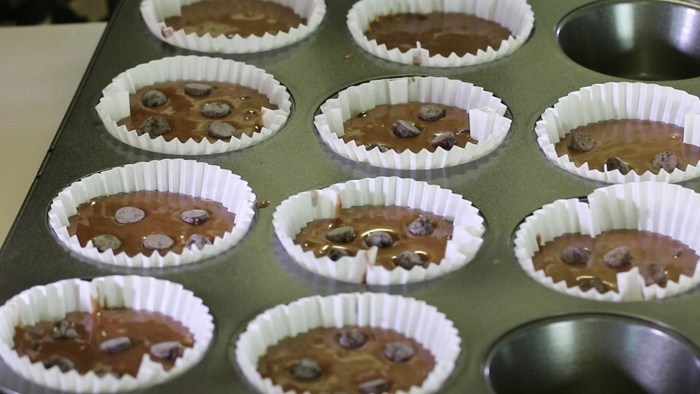 double-chocolate-chip-muffins10