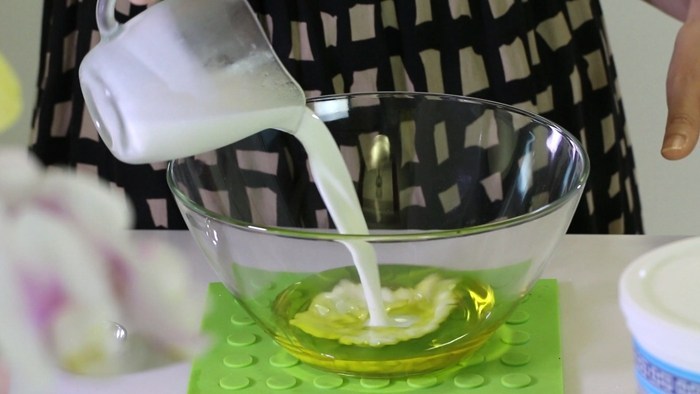 double-chocolate-chip-muffins4