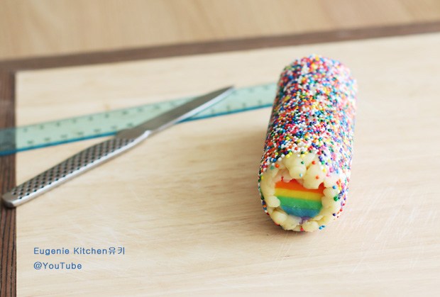 Rainbow Heart Cookies - Eugenie Kitchen @YouTube