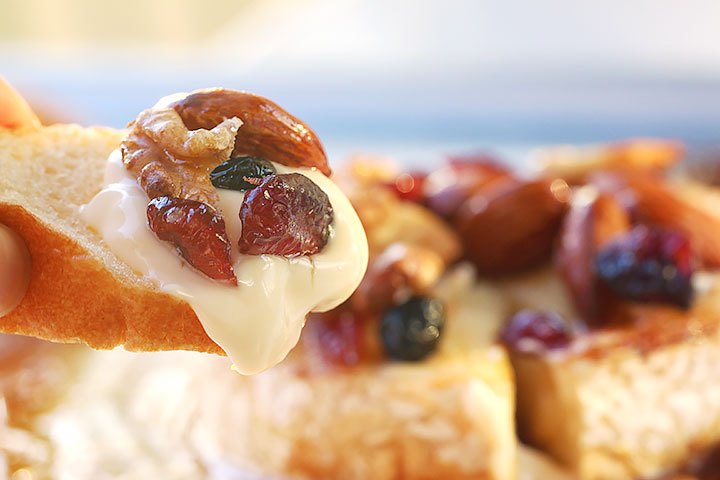 Easy, yet fancy. Ready in 20 minutes. This delicious baked Brie caramelized with honey recipe is a perfect cheese appetizer for any occasion!