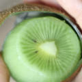 howto-peel-a-kiwi-f
