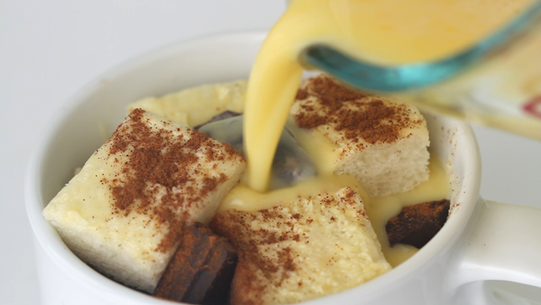 0702microwave-chocolate-bread-pudding.스틸007