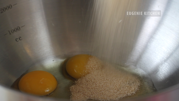 pumpkin-cream-cheese-muffins.006